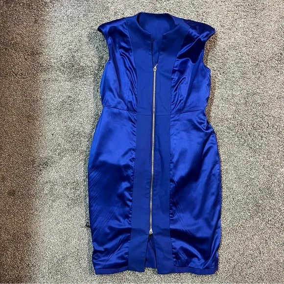 Ted Baker peplum dress. - Picture 11 of 16